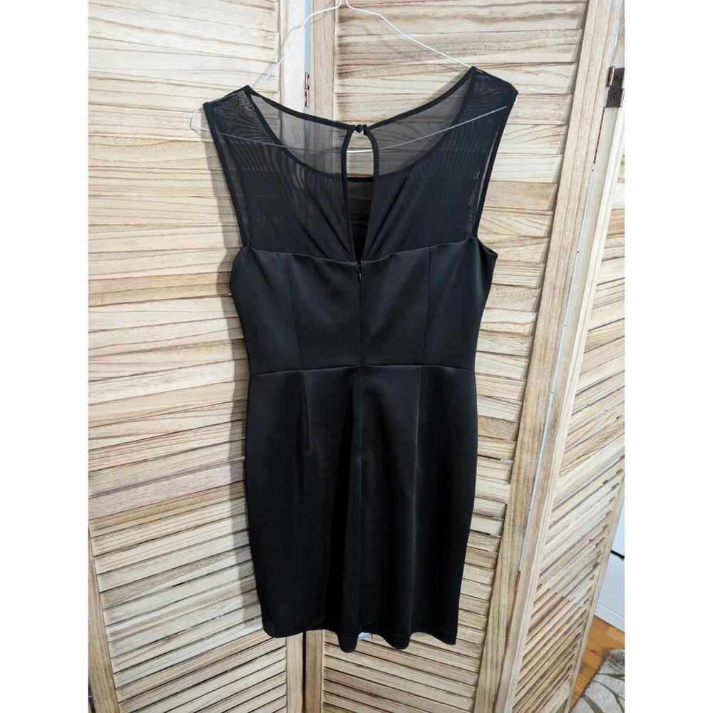 Ladies Guess Black & Silver Lace Evening Dress‎  Size 8 - Picture 2 of 3